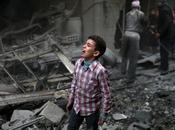 Otto bambini uccisi raid aereo russo scuola Siria