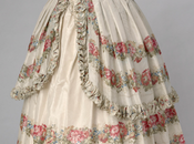 QUEEN'S GOWNS: gowns worn Queen Victoria.