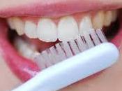 Scarsa igiene dentale potrebbe aumentare rischio ictus