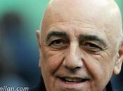 Galliani cena Napoli, fuori programma: tifose avvicinano cantano…