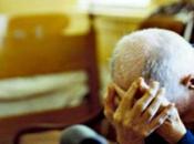 Castellammare Stabia: anziano aggredito colpi vanga, grave