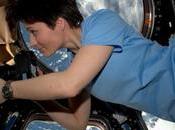 Astrosamantha donna record nello spazio Recensione