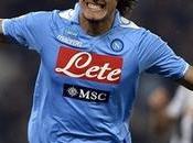 moglie Cavani: “Sono tutte bugie, credete quello dicono!”