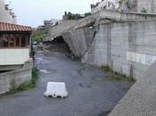 Crotone, crolla muro: evacuate decina famiglie