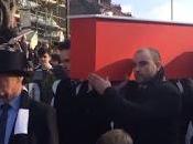 (VIDEO)I tifosi Charlton Athletic ancora protesta contro società Black Sabbath protests