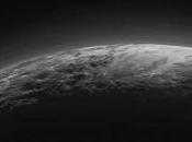 Plutone, pianeta nano ancora “vivo”