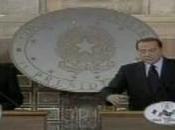 Berlusconi nucleare futuro, stop solo momentaneo (26.04.11)