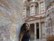 Amore prima visita. Middle East.