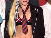Gwen Stefani torna Doubt.