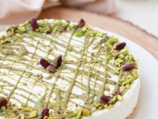 Cheesecake allo yogurt pistacchio