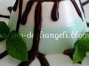 Panna cotta bigusto alla menta salsa cioccolato fondente
