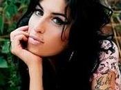 Winehouse morta anni. Dolore sgomento fans