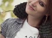 Visti rivisti Know facesOrecchini piume Feat...