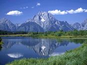 così ritrovi sulla canoa, mezzo lago,
