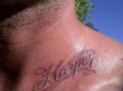 tatuaggio David Beckham: nome della figlia Harper collo