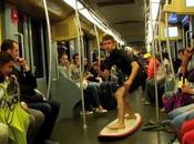 Fare surf metro.. [guerrilla marketing]