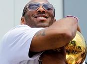 Kobe Bryant operato ginocchio