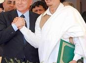 Sono disperato perchè Ferrara intimo piduista tutte. Berlusconi minaccia andarsene, fuga come Gheddafi. Come faremo?