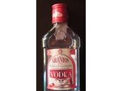 Vodka (del cazzo) GRANTON: (fottuta) rabbia (merdosamente) tascabile.