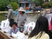 Alluvioni Thailandia: aiuti italiani Uthai Thani parte).