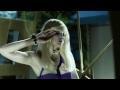 Donatella Versace: Controllo mentale nella nuova pubblicità