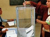 Legislative 2001 Islamisti pole position.