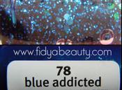 Nuovo smalto Essence: Blue Addicted”