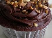 Cupcake cioccolato glassa nocciole