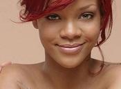 Rihanna sfoga fans Twitter, ricevuto insulti “razzista”