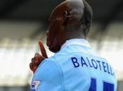 Mancini: Balotelli fuma prenderei calci
