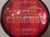 Essence Circus Limited Editionv Review/Recensione Photos/Foto/Swatches