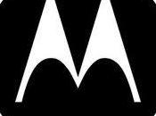 2012: Motorola presenta Razr Maxx