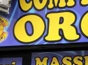 gioiellieri fanno fame, mille euro mese, capisco. clienti come avrebbero chiuso anni.