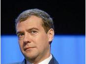 Medvedev preme riforma sistema radio-TV