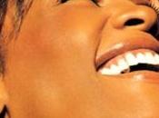 Addio Whitney Houston, stella pop-soul un’audiocassetta