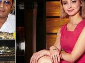 versione Domnica. Quella notte sulla Concordia, bacio Schettino, l’urto sullo scoglio. uomo grande charme salvato molte vite”