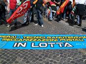 domani bloccassimo Poste?”