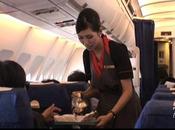 Thailandia, hostess transessuali aereo VIDEO