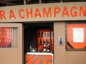 Bolle champagne sulla Tour Eiffel